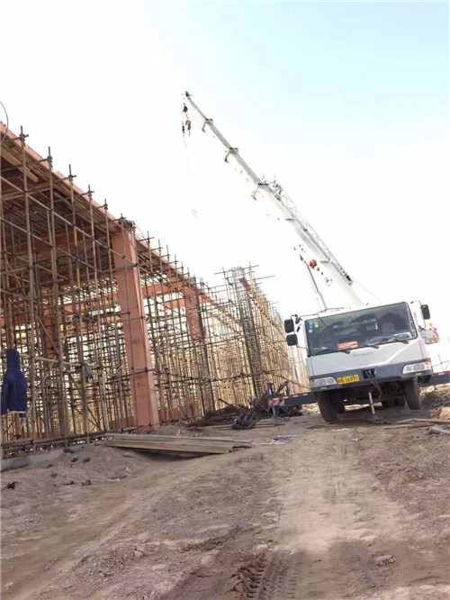 滨州市25 吨、50 吨吊车怎么选？多大重量 / 半径适合对应车型？